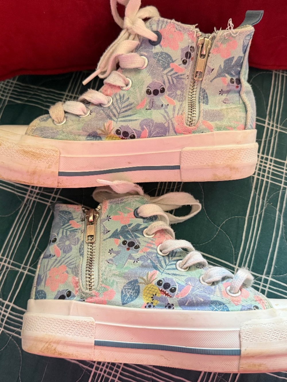 Girls Stitch shoes Size 1